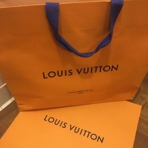 Louis Vuitton 2018 Medium box and bag